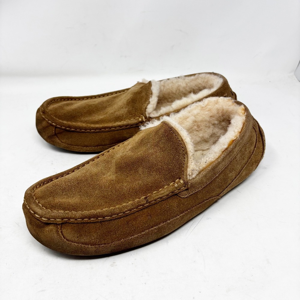 UGG Ascot Mens Chestnut Suede‎ Sheepskin Lined Moccasin Slippers Size 11